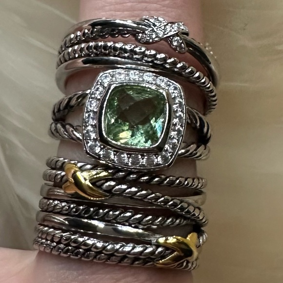DY Petite Albion Ring with Prasiolite & Diamonds - Picture 15 of 16